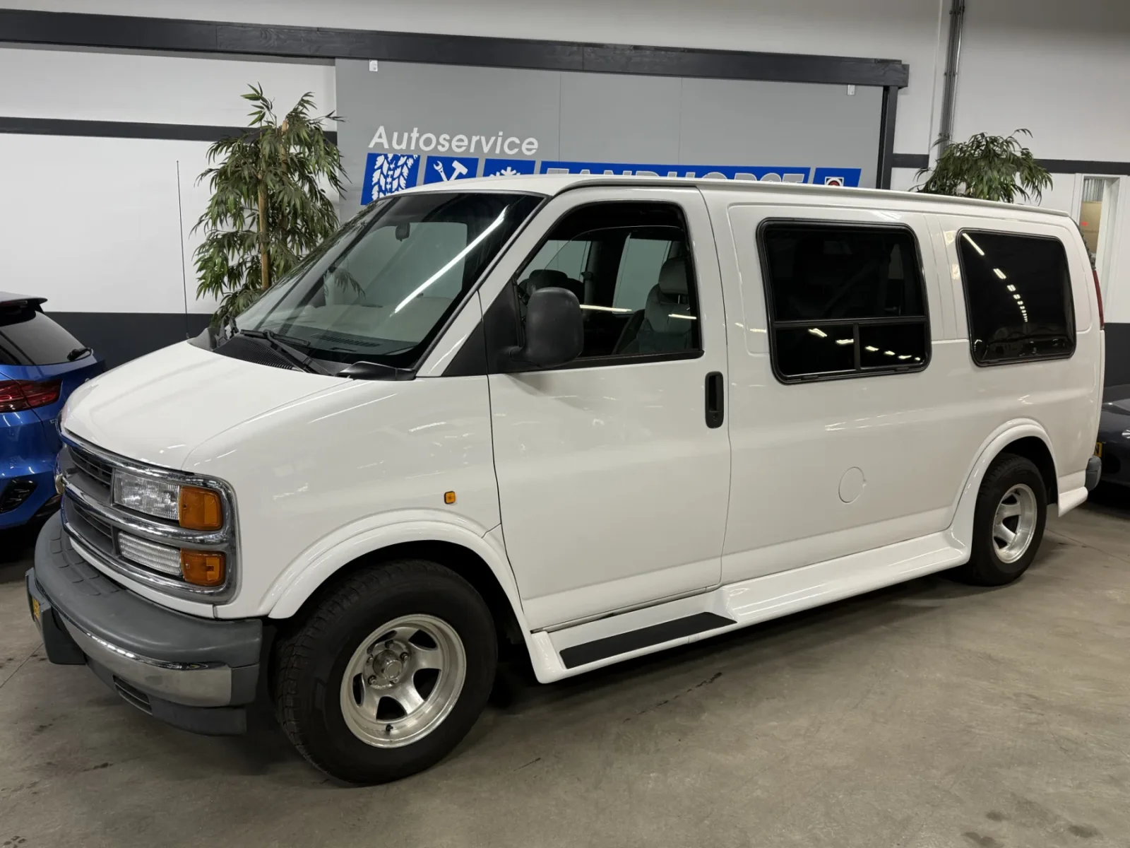 Chevrolet Chevy Van (1997) — foto 1