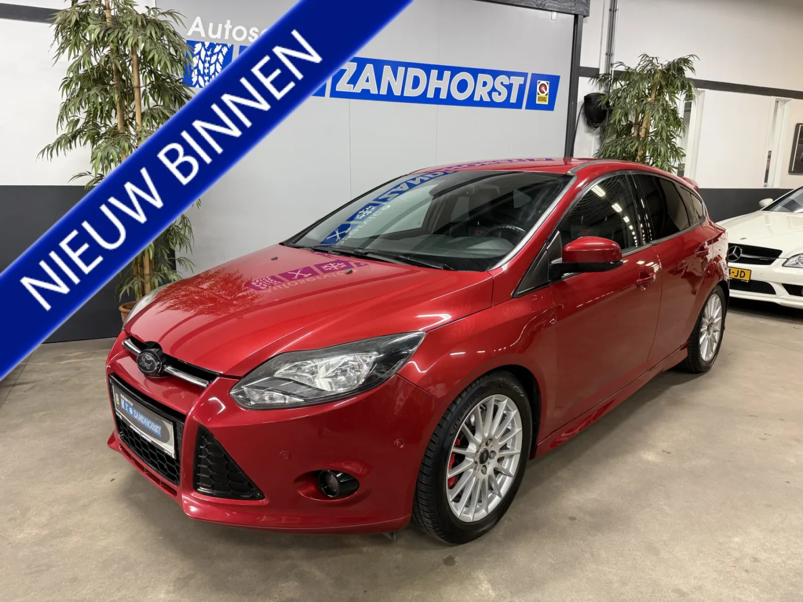 Ford Focus (2011) — foto 1