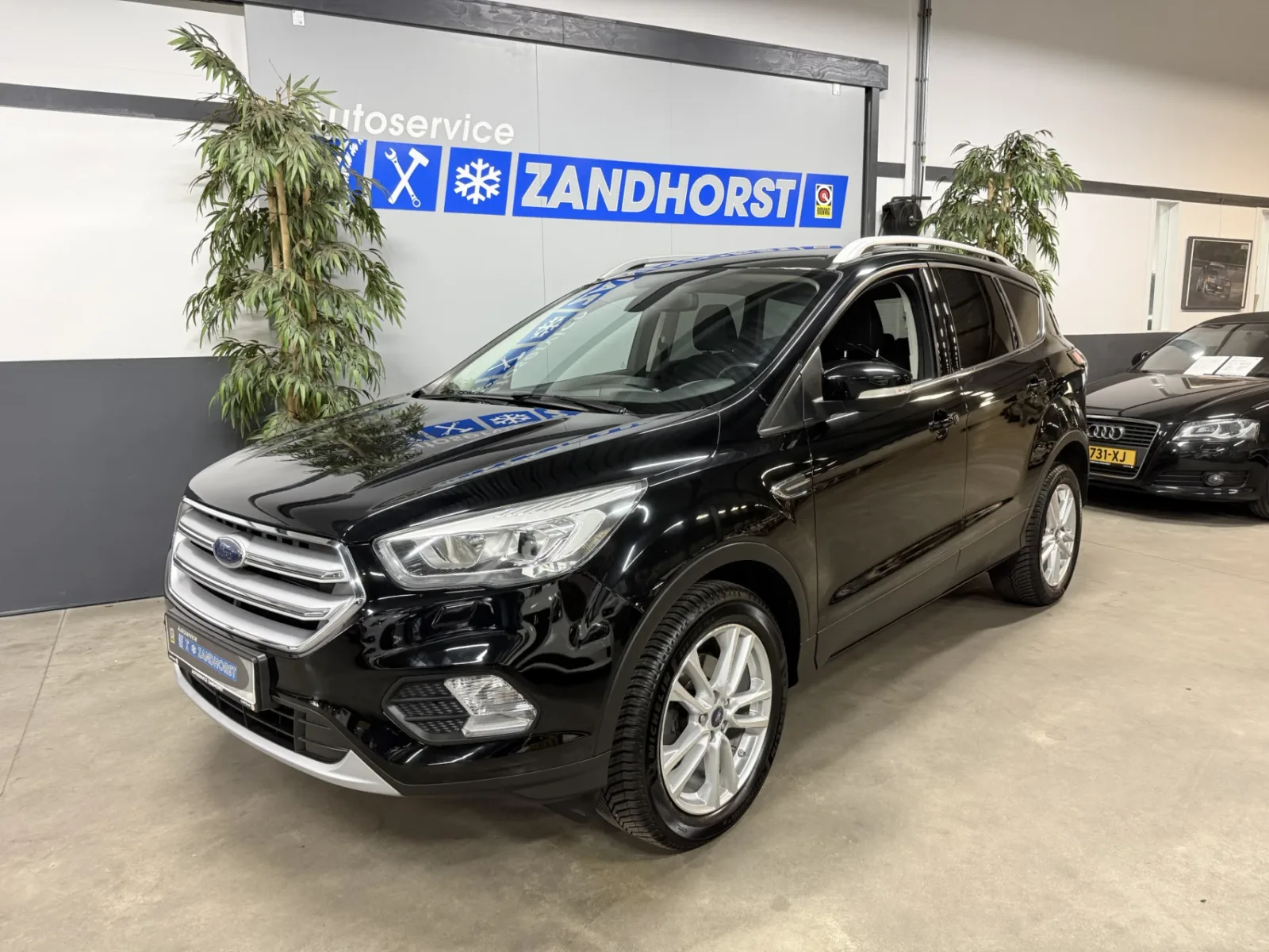 Ford Kuga (2018) — foto 1