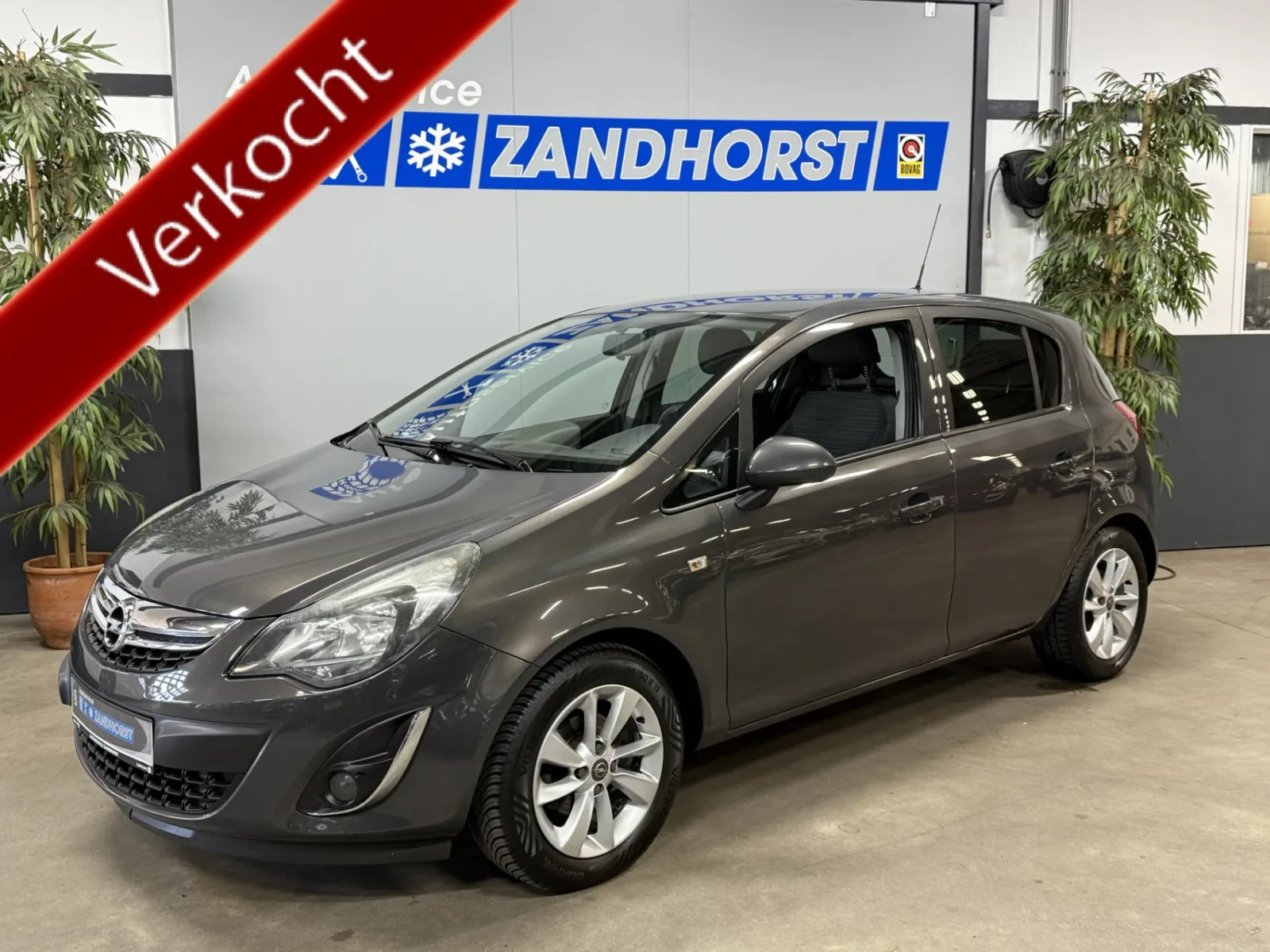 Opel Corsa (2014) — foto 1