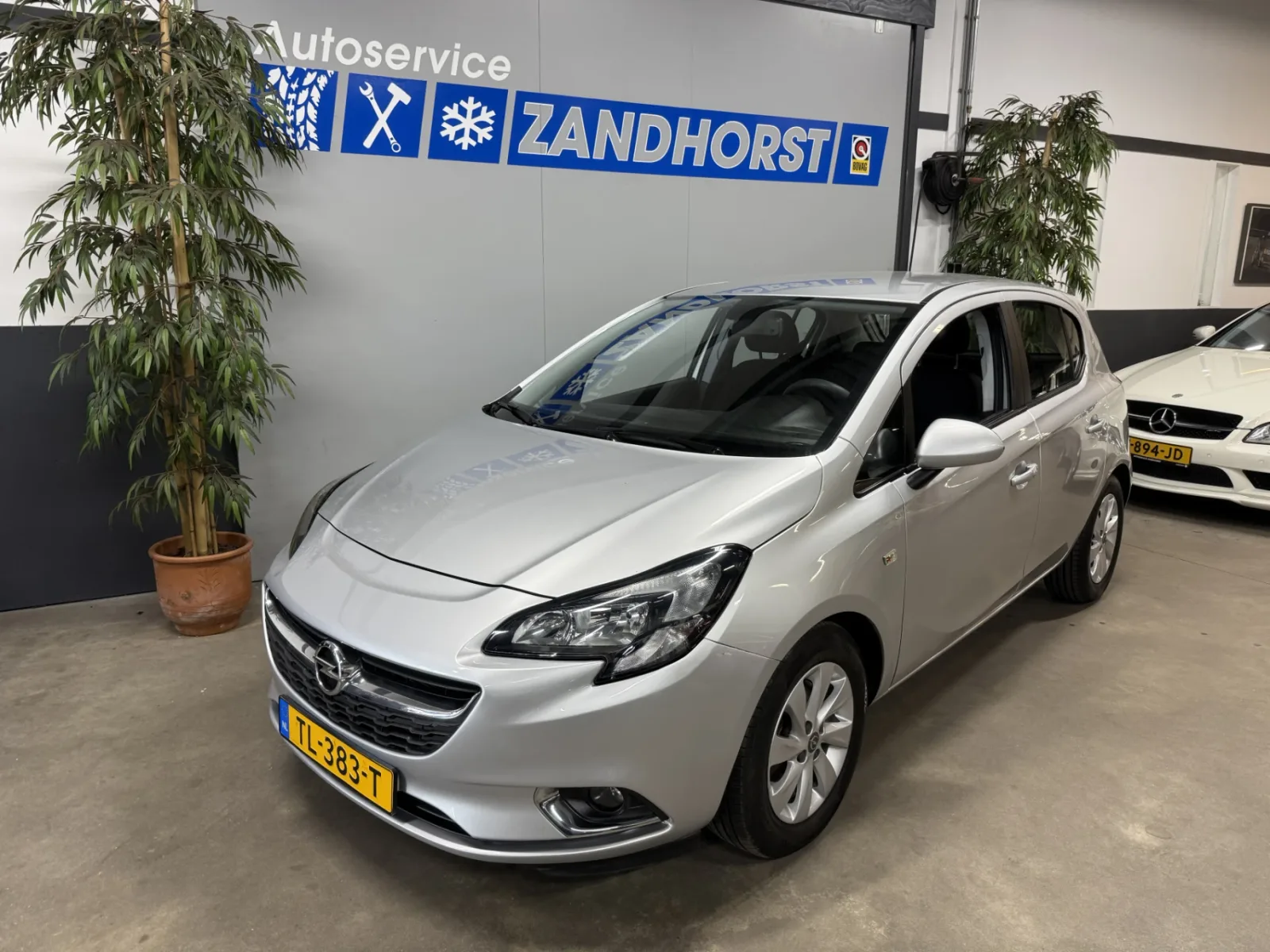Opel Corsa (2016) — foto 1