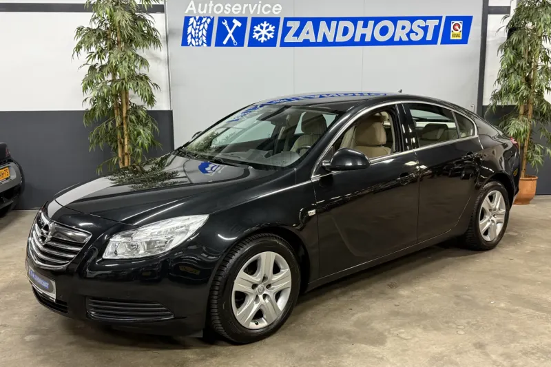 Opel Insignia (2010)