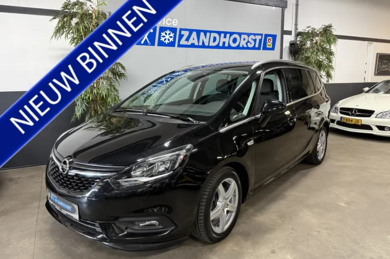 Opel Zafira (2017)