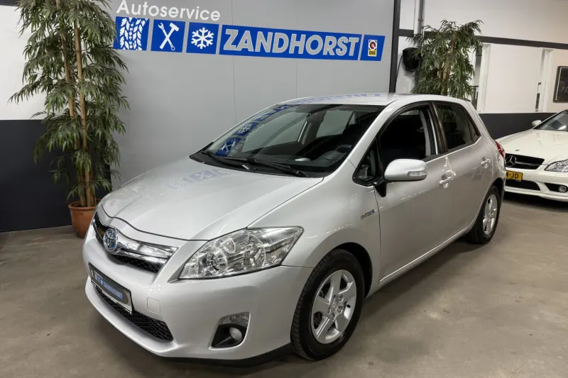 Toyota Auris (2010)