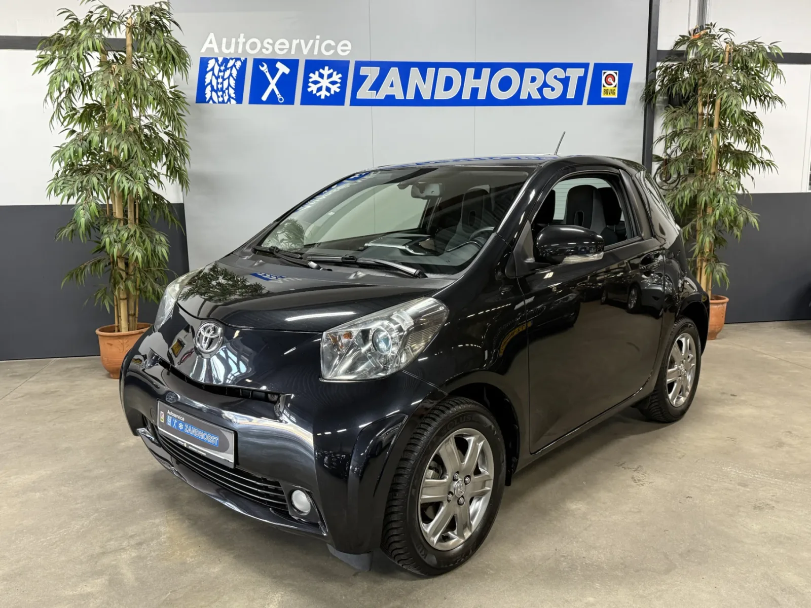 Toyota IQ (2014) — foto 1