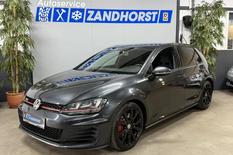 Volkswagen Golf (2013)