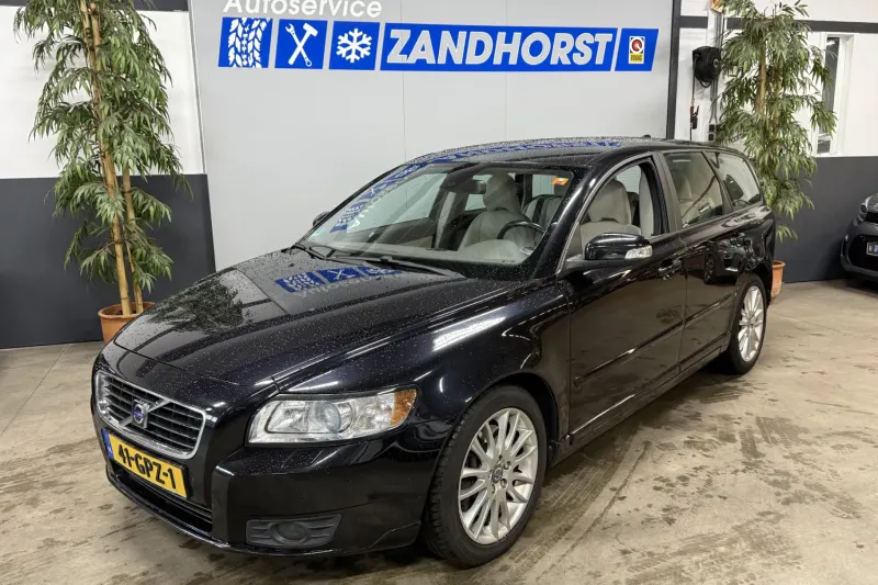 Volvo V50 (2008)