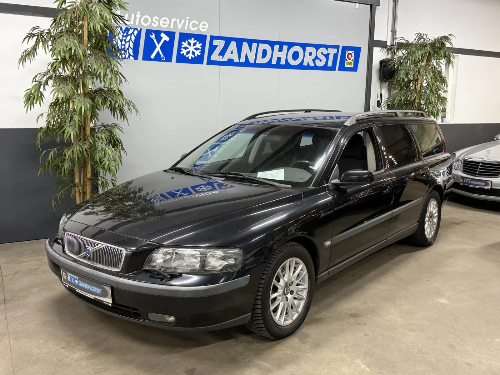 Volvo V70 (2004) — foto 1