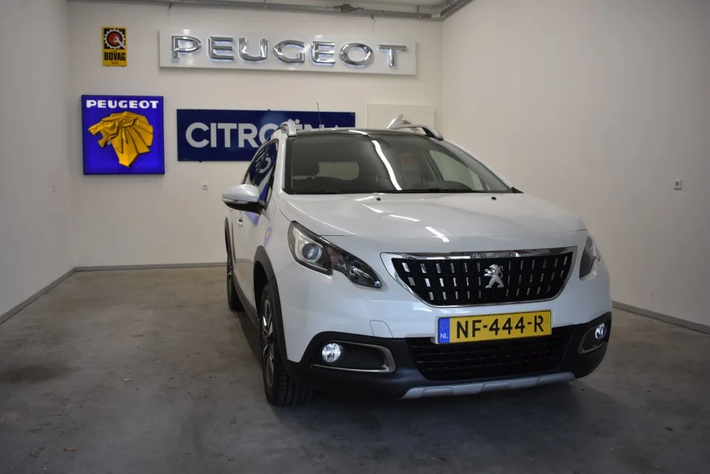 Peugeot 2008 (2017) — foto 1