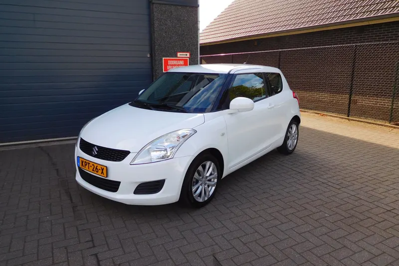 Suzuki Swift (2013)