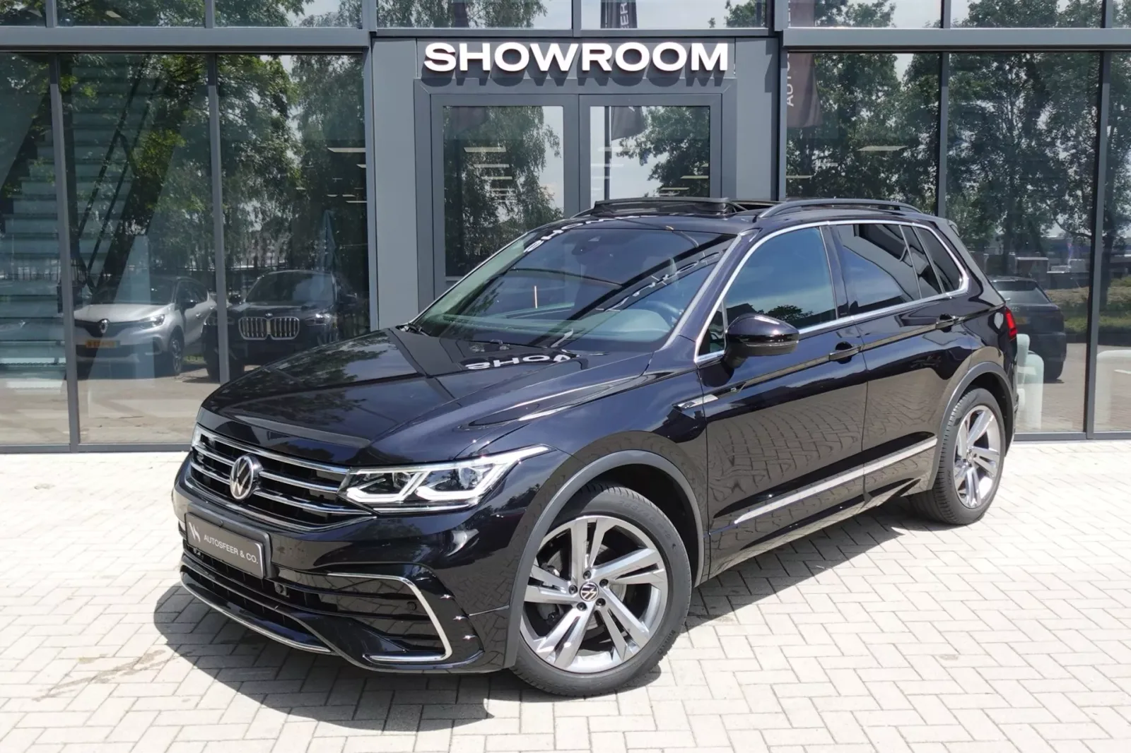 Volkswagen Tiguan (2021) — foto 1