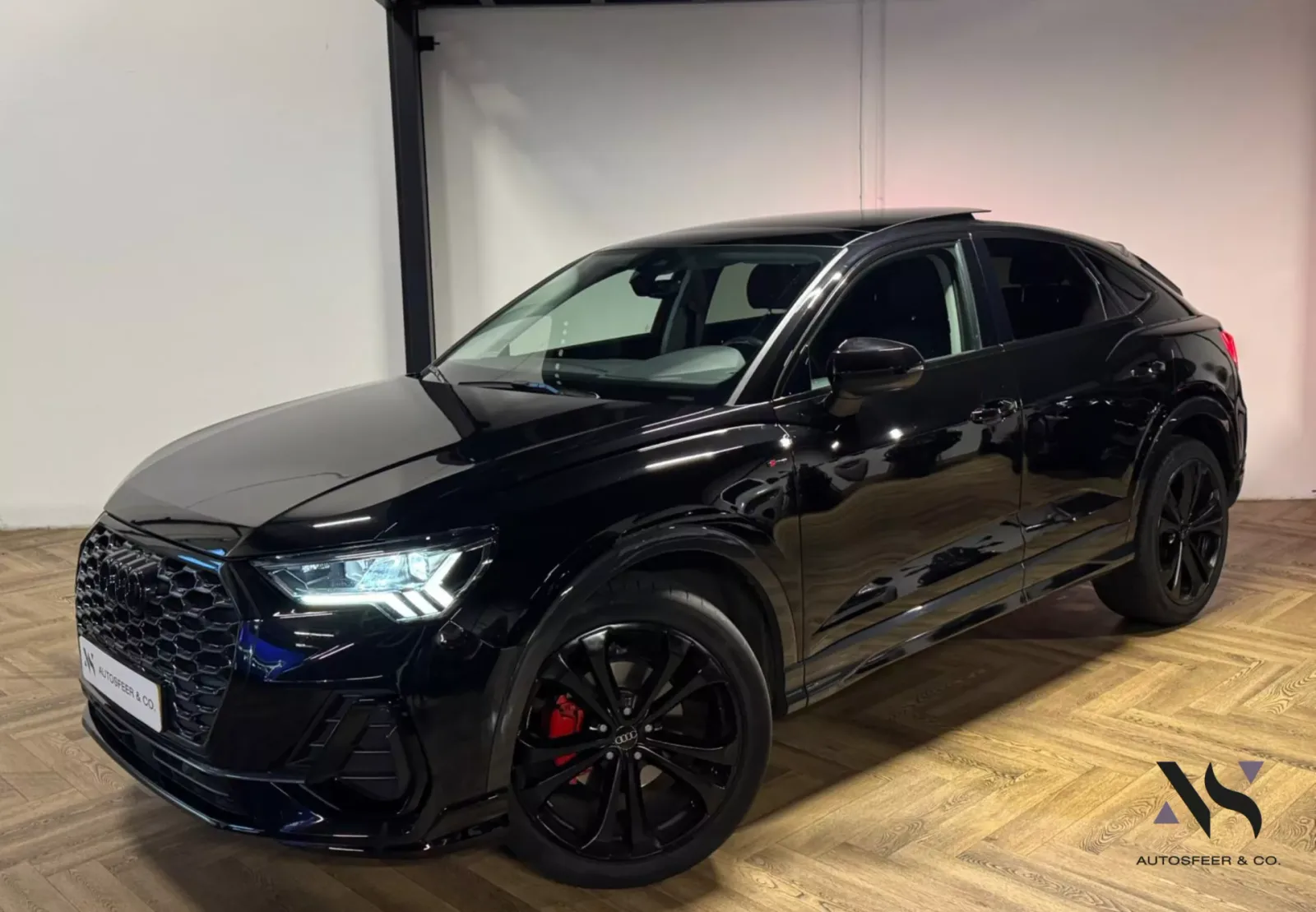 Audi Q3 (2024) — foto 1