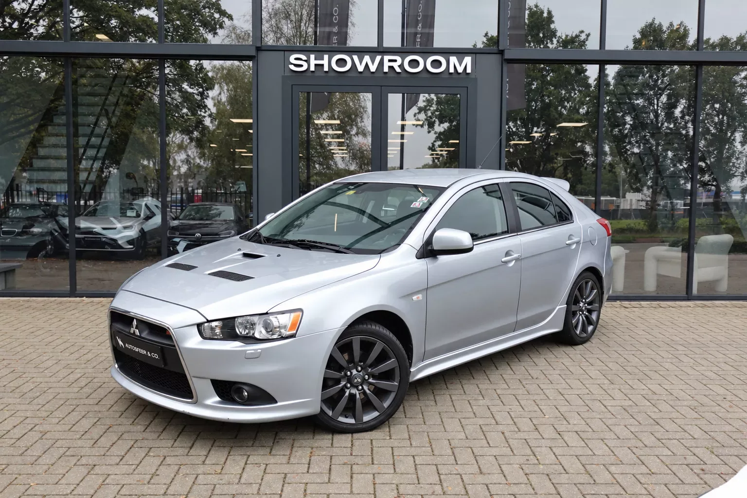 Mitsubishi Lancer (2009) — foto 1