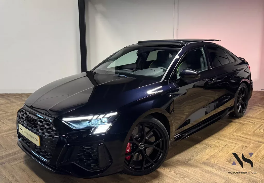 Audi RS 3 (2023) — foto 1
