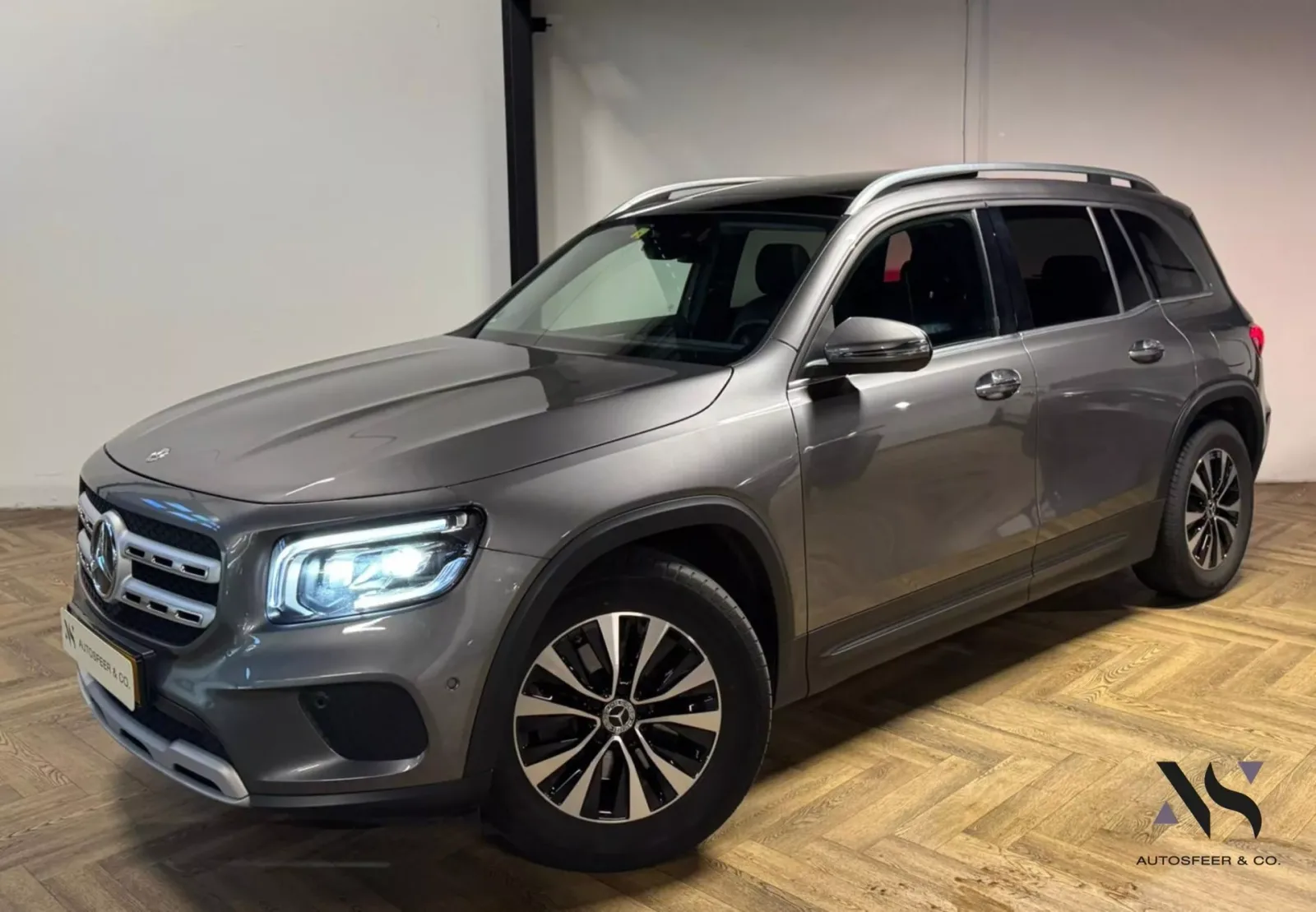 Mercedes-Benz GLB-Klasse (2022) — foto 1
