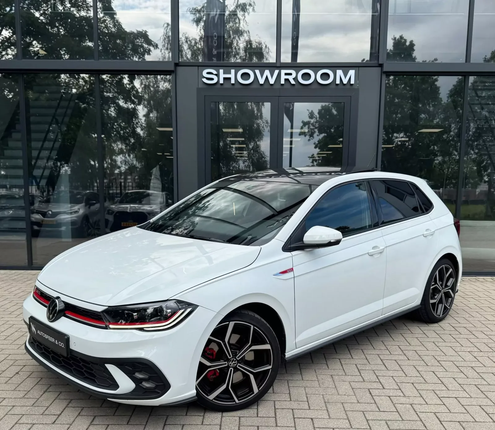 Volkswagen Polo (2023) — foto 1