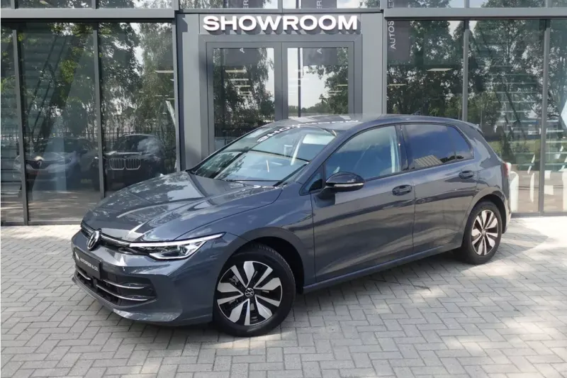 Volkswagen Golf (2025)