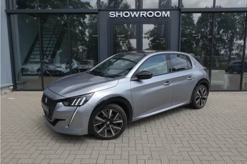 Peugeot 208 (2022)