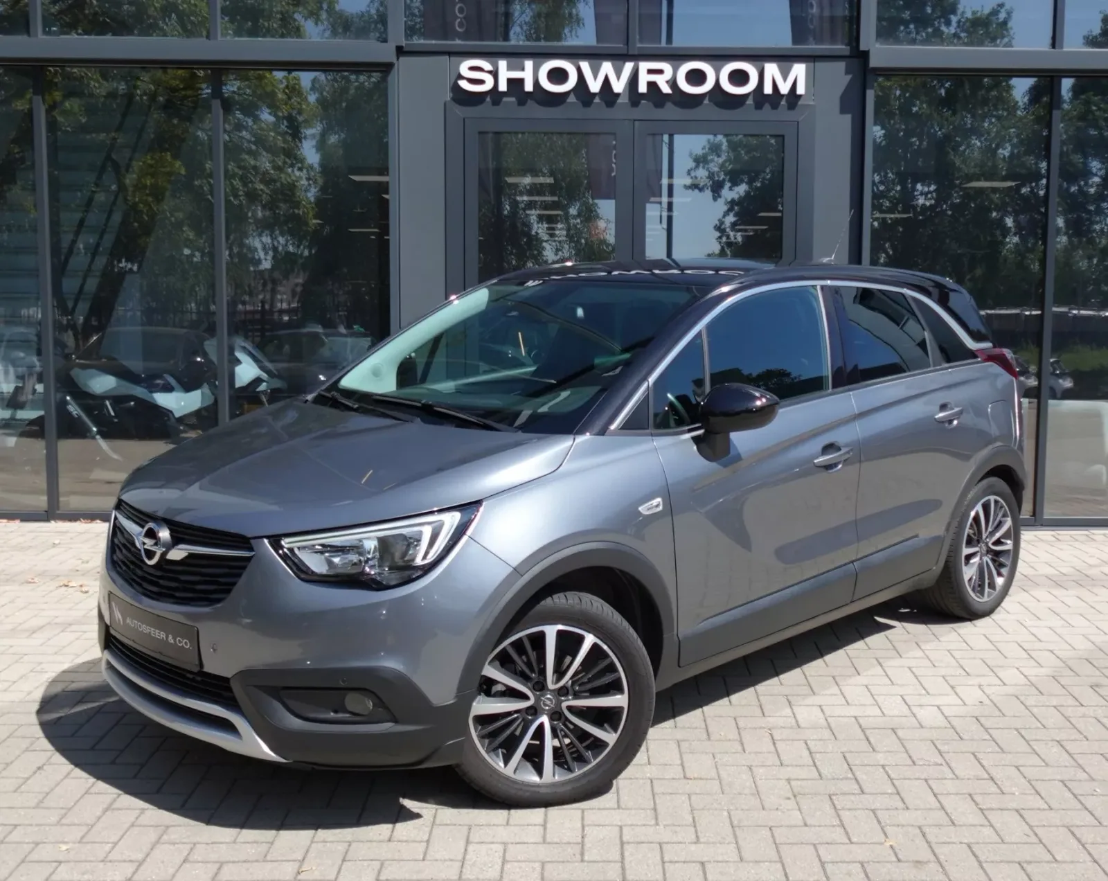 Opel Crossland X (2018) — foto 1