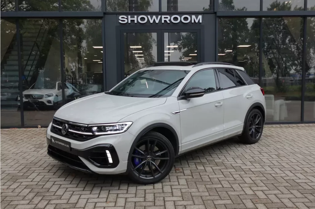 Volkswagen T-Roc (2022) — foto 1
