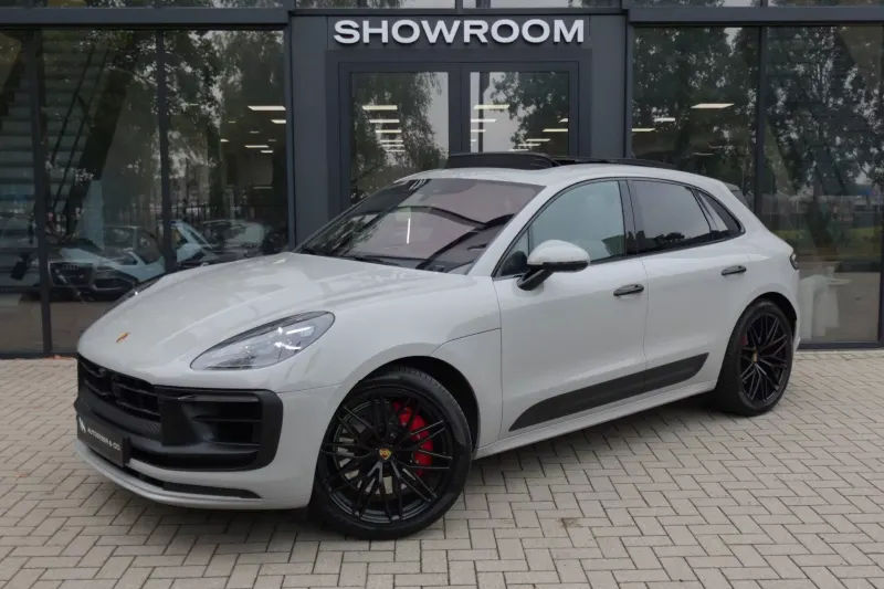 Porsche Macan (2022)
