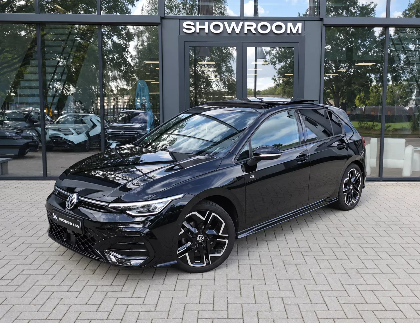 Volkswagen Golf (2025) — foto 1