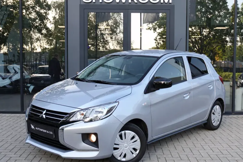 Mitsubishi Space Star (2023)