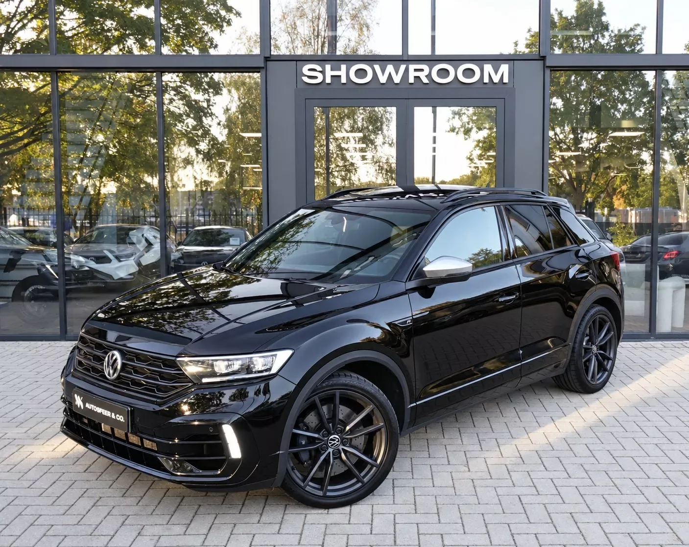 Volkswagen T-Roc (2020) — foto 1