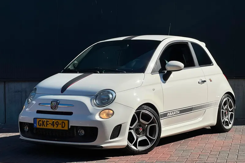Fiat 500 (2015)