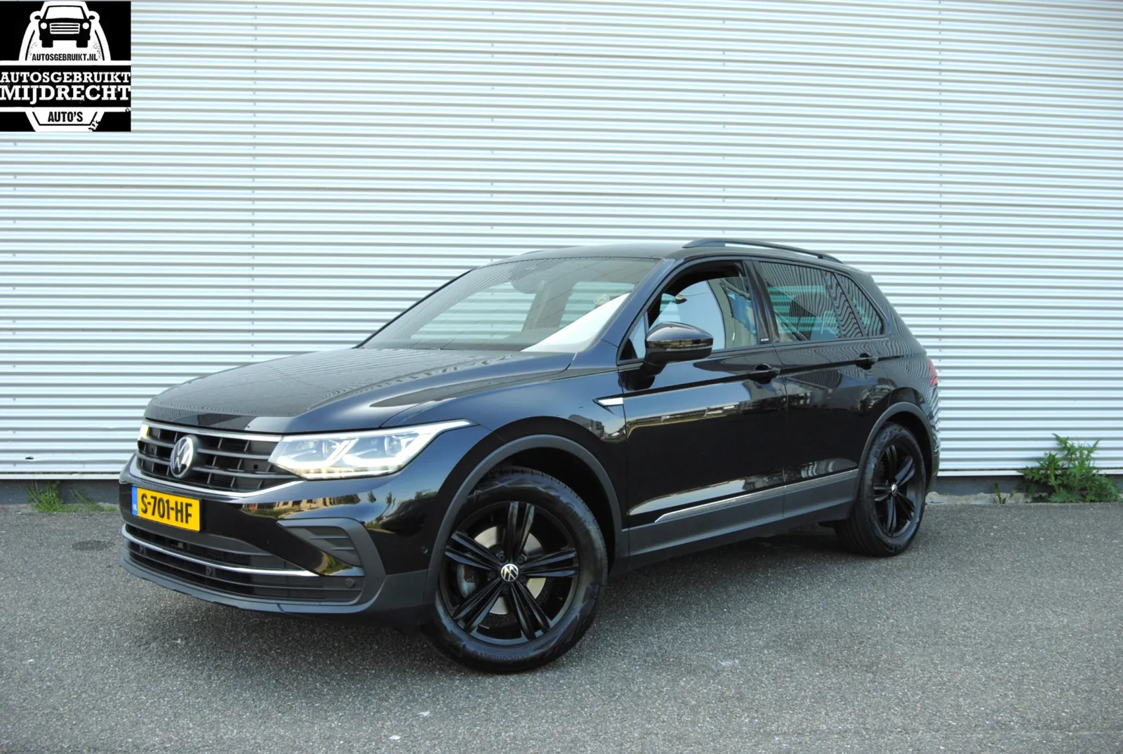 Volkswagen Tiguan (2021) — foto 1