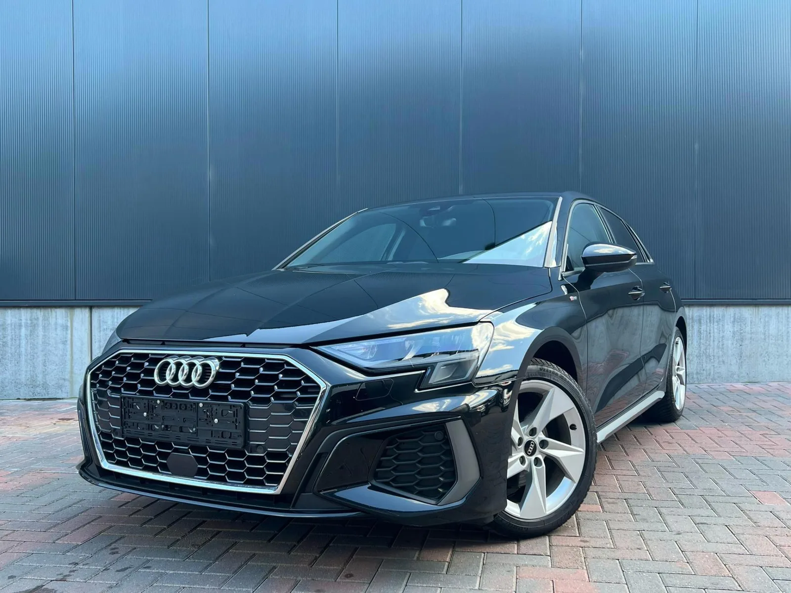 Audi A3 (2024) — foto 1
