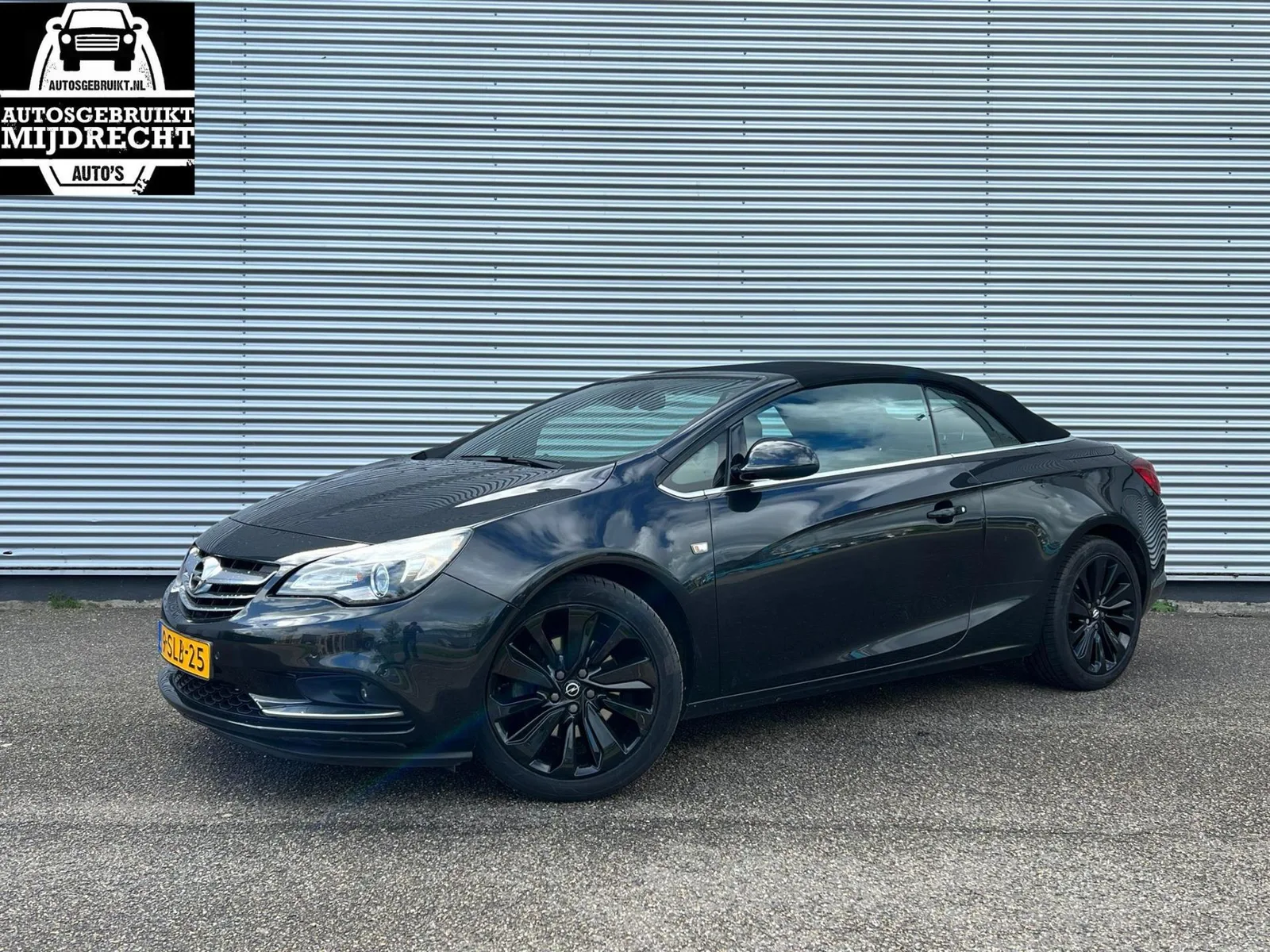 Opel Cascada (2013) — foto 1