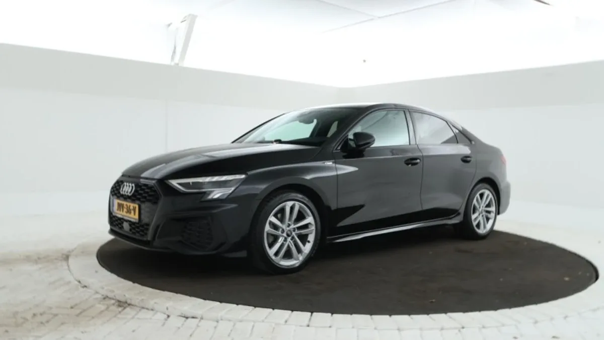 Audi A3 (2020) — foto 1