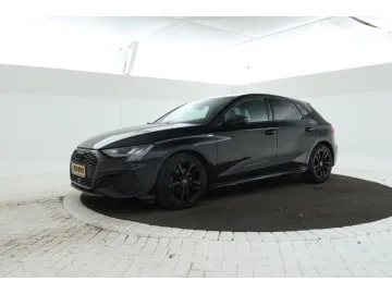 Audi A3 (2022) — foto 1