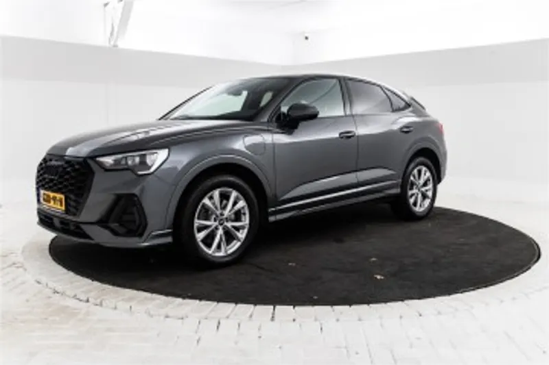 Audi Q3 (2021)