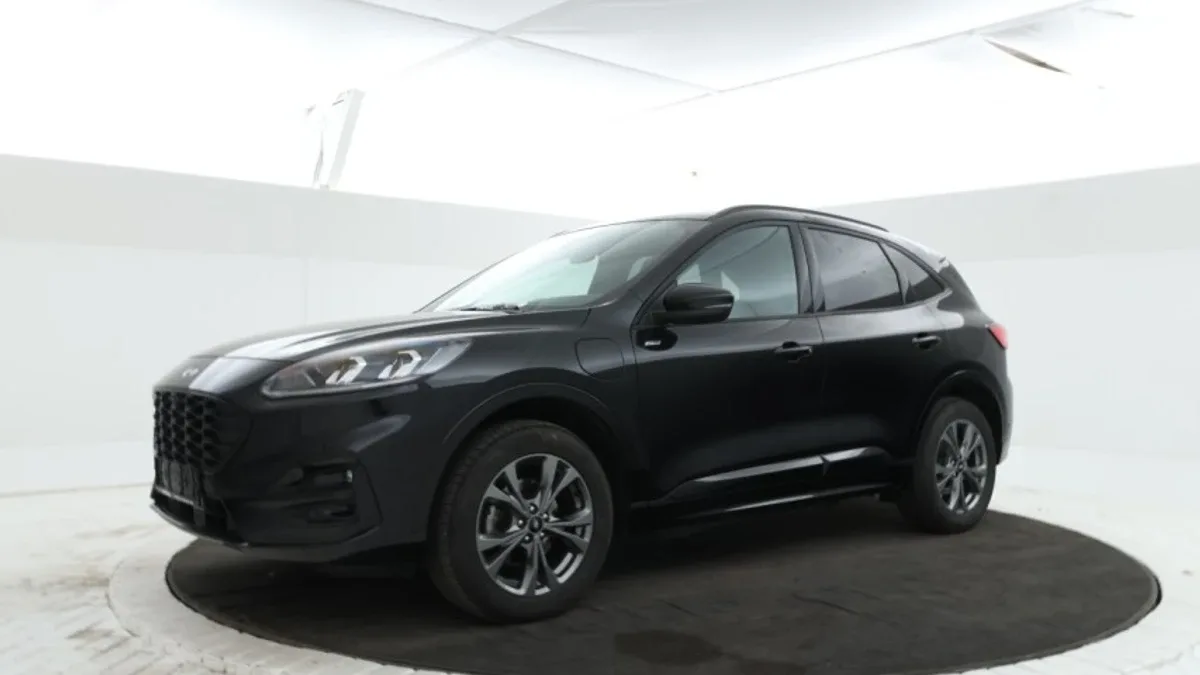 Ford Kuga (2022) — foto 1