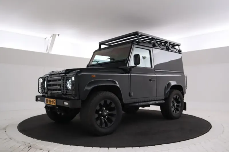 Land Rover Defender (2000)