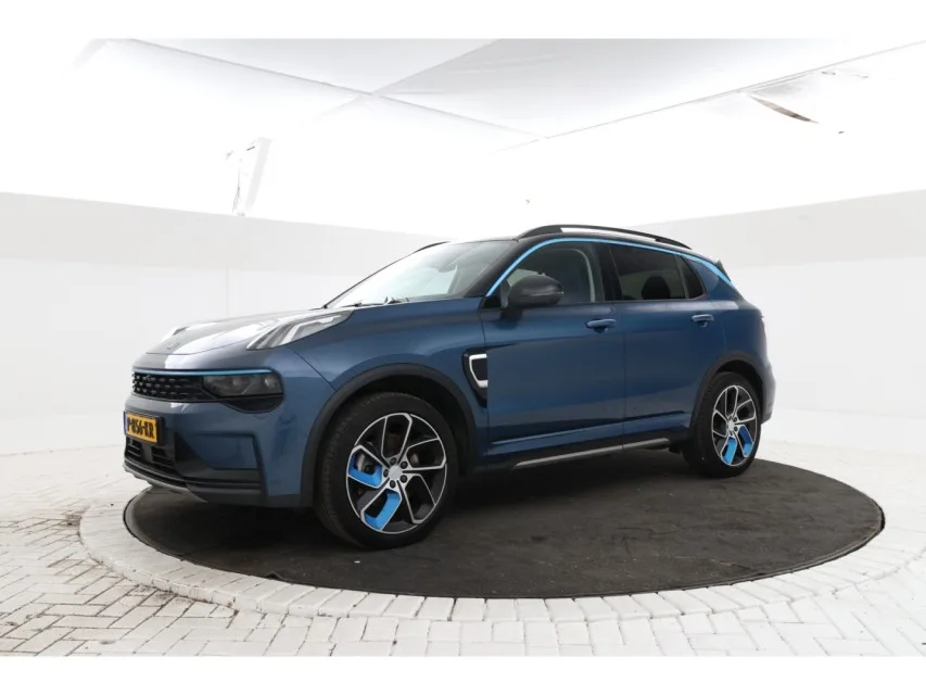 Lynk & Co 01 (2022) — foto 1