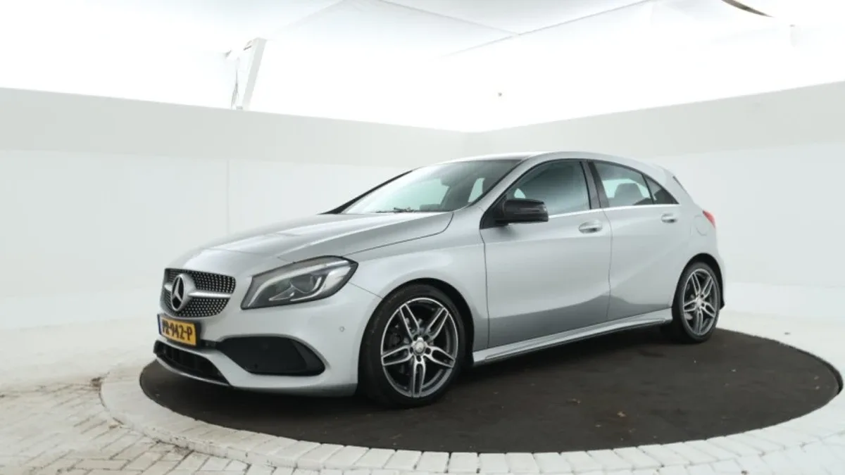 Mercedes-Benz A-Klasse (2017) — foto 1