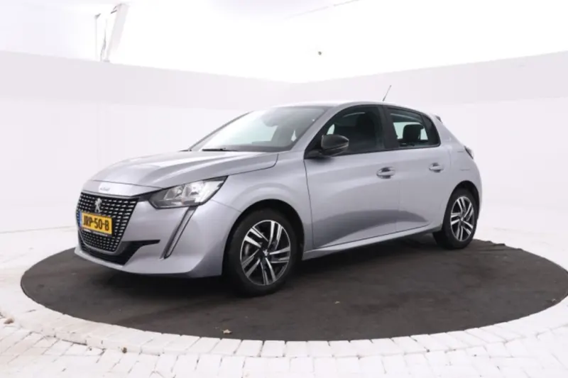 Peugeot 208 (2023)