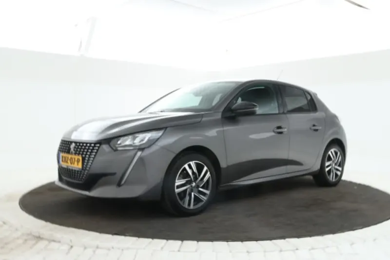 Peugeot 208 (2022)