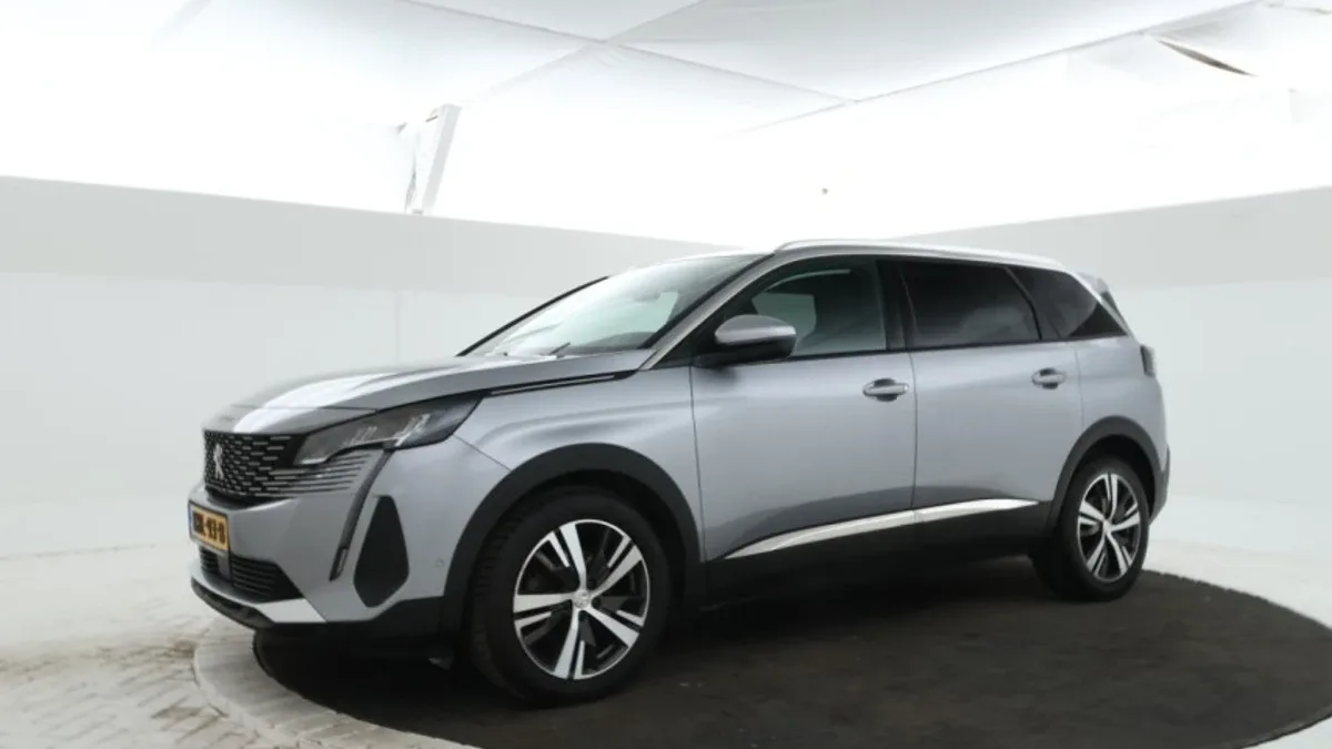 Peugeot 5008 (2021) — foto 1