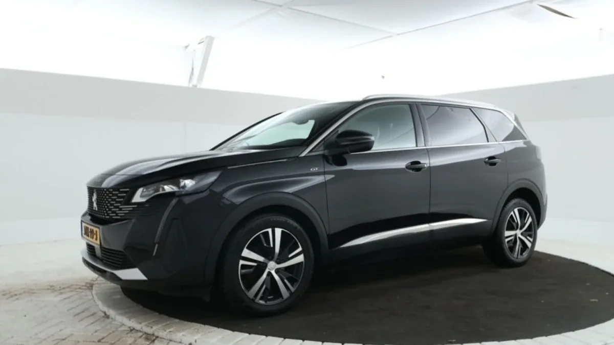 Peugeot 5008 (2022) — foto 1