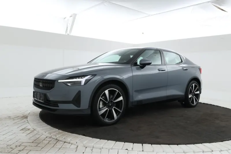 Polestar 2 (2023)
