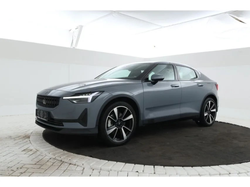 Polestar 2 (2023) — foto 1