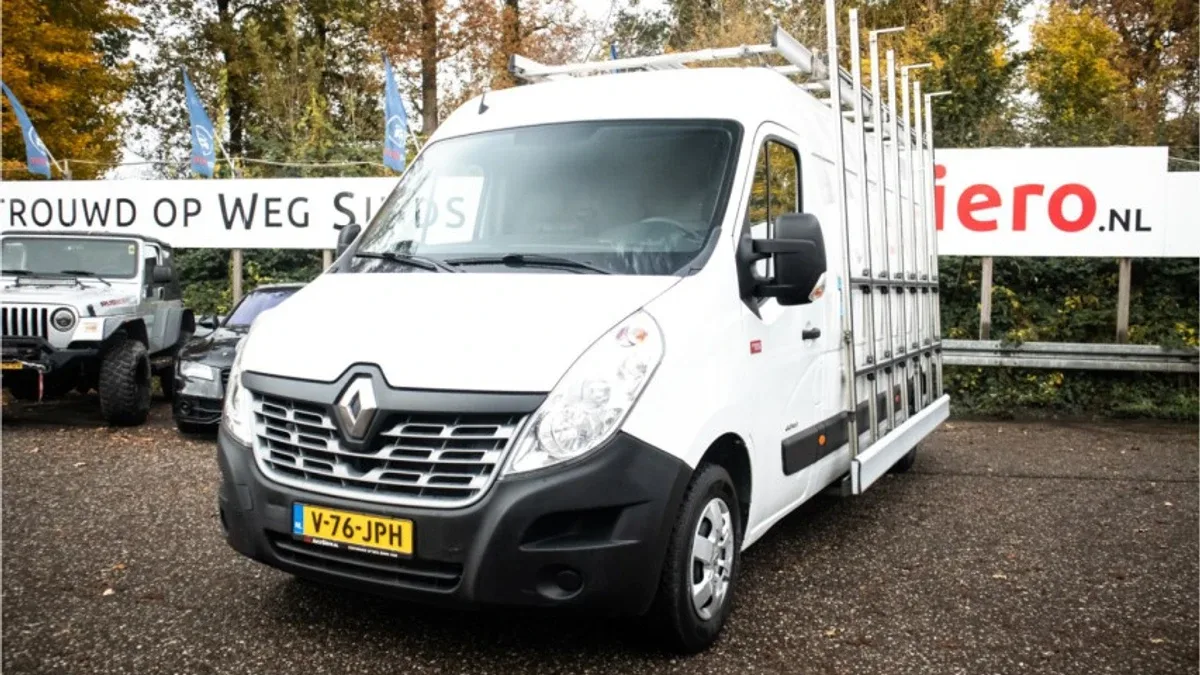 Renault Master (2018) — foto 1