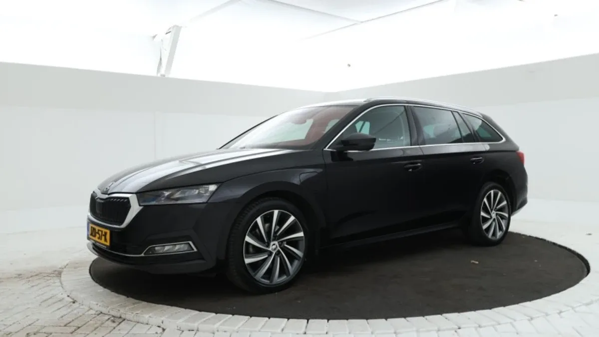 Škoda Octavia (2021) — foto 1