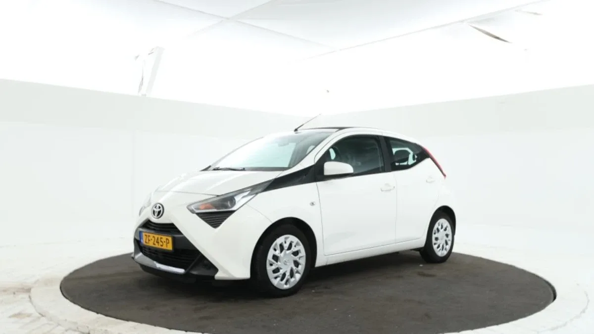 Toyota Aygo (2019) — foto 1