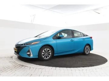Toyota Prius (2022) — foto 1