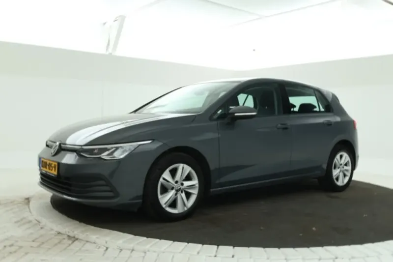 Volkswagen Golf (2021)
